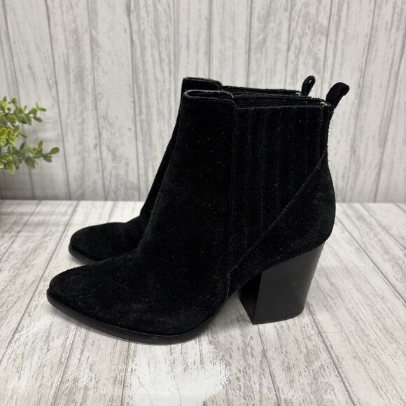 Womens Size 7.5 Marc Fisher Black Suedes Booties - Picture 3 of 8